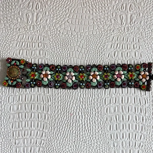 Vintage MX by Michael Morrison Enamel & Crystal Scrolled cherub Bracelet - Picture 8 of 9